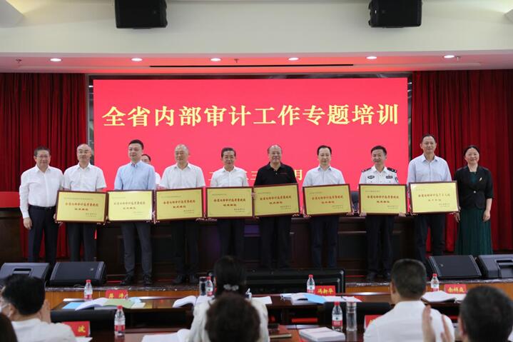 彩虹多多官网-追求健康,你我一起成长